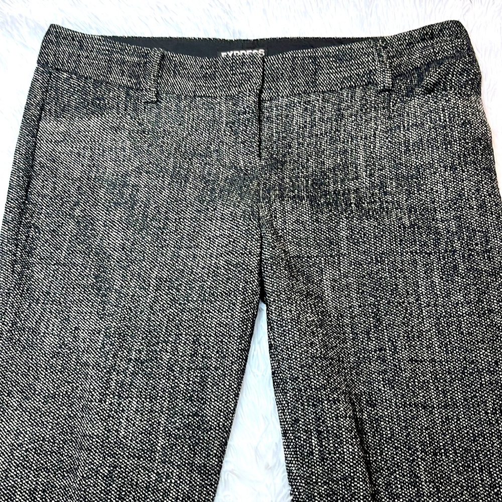 NWOT Express columnist 2R textured tweed looking material black & light grey.